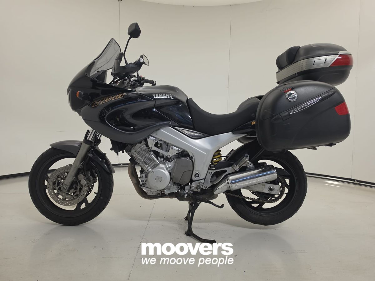 YAMAHA TDM 850