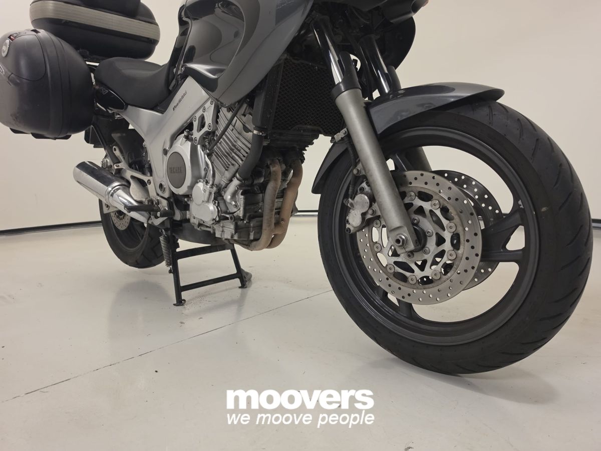 YAMAHA TDM 850