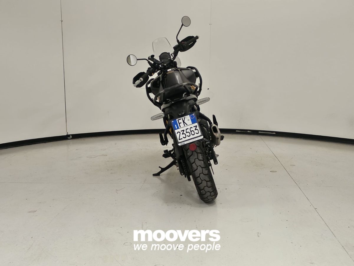 ROYAL ENFIELD HIMALAYAN 452