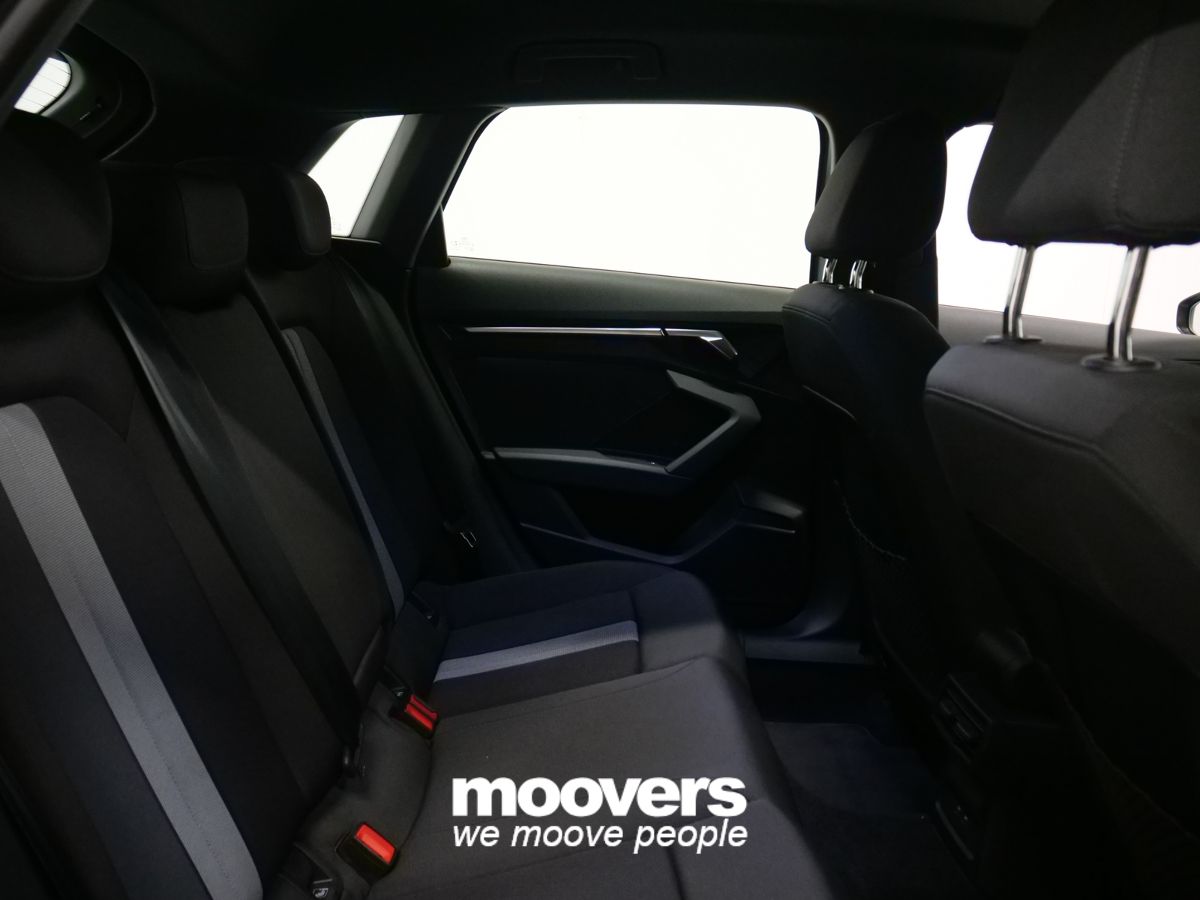 AUDI A3 SPB 30 g-tron S tronic Business Advanced