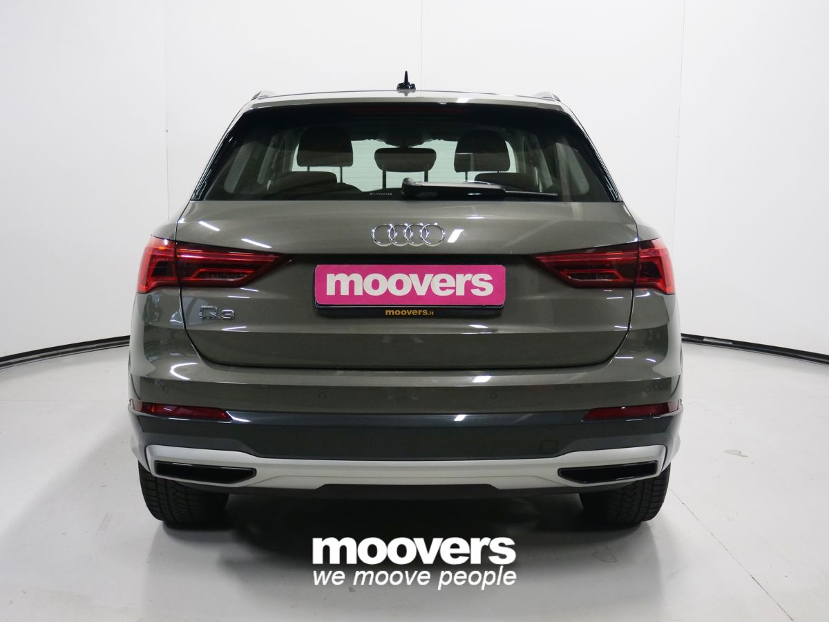 AUDI Q3 35 TFSI S tronic Business Advanced 