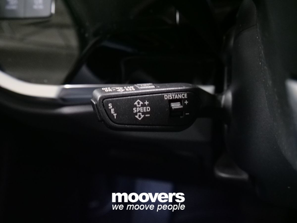 AUDI Q3 35 TFSI S tronic Business Advanced 