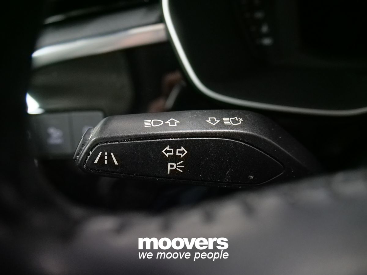 AUDI Q3 35 TFSI S tronic Business Advanced 