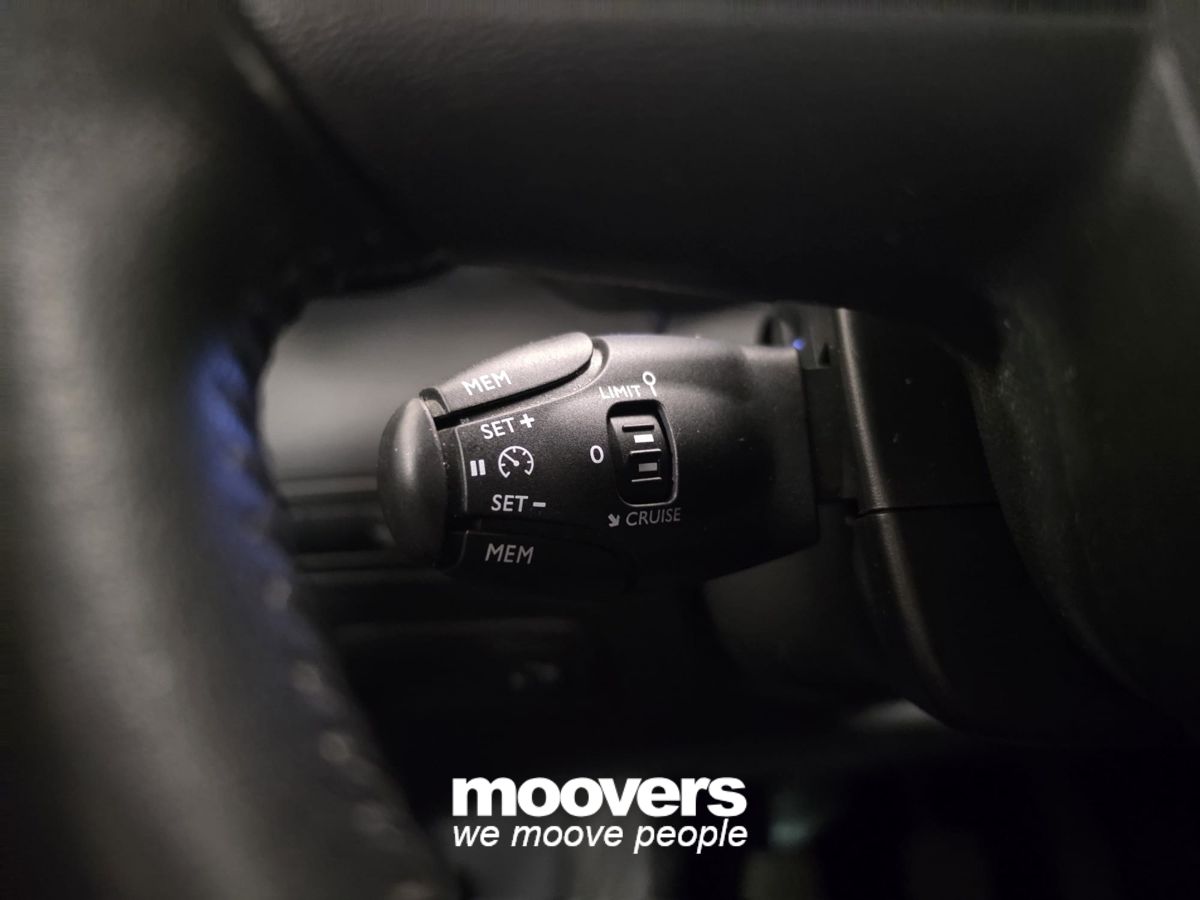 CITROEN C3 Aircross BlueHDi 100 S&S Shine