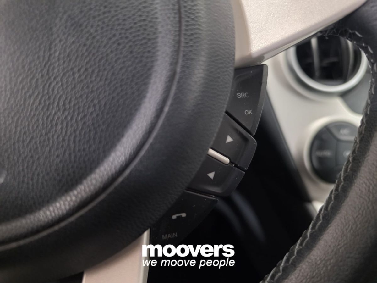 FORD Ka+ 1.2 8V 69CV Titanium