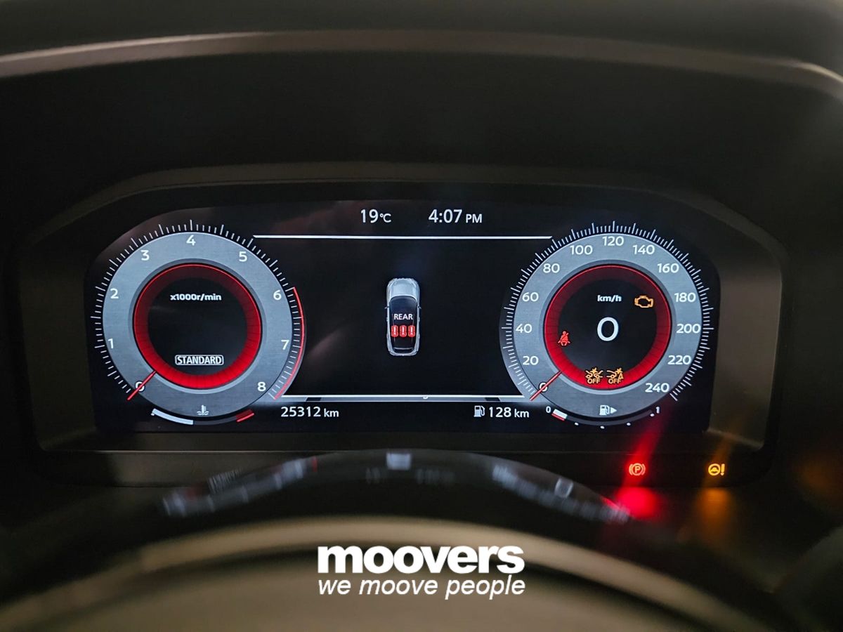 NISSAN Qashqai MHEV 140 CV N-Connecta