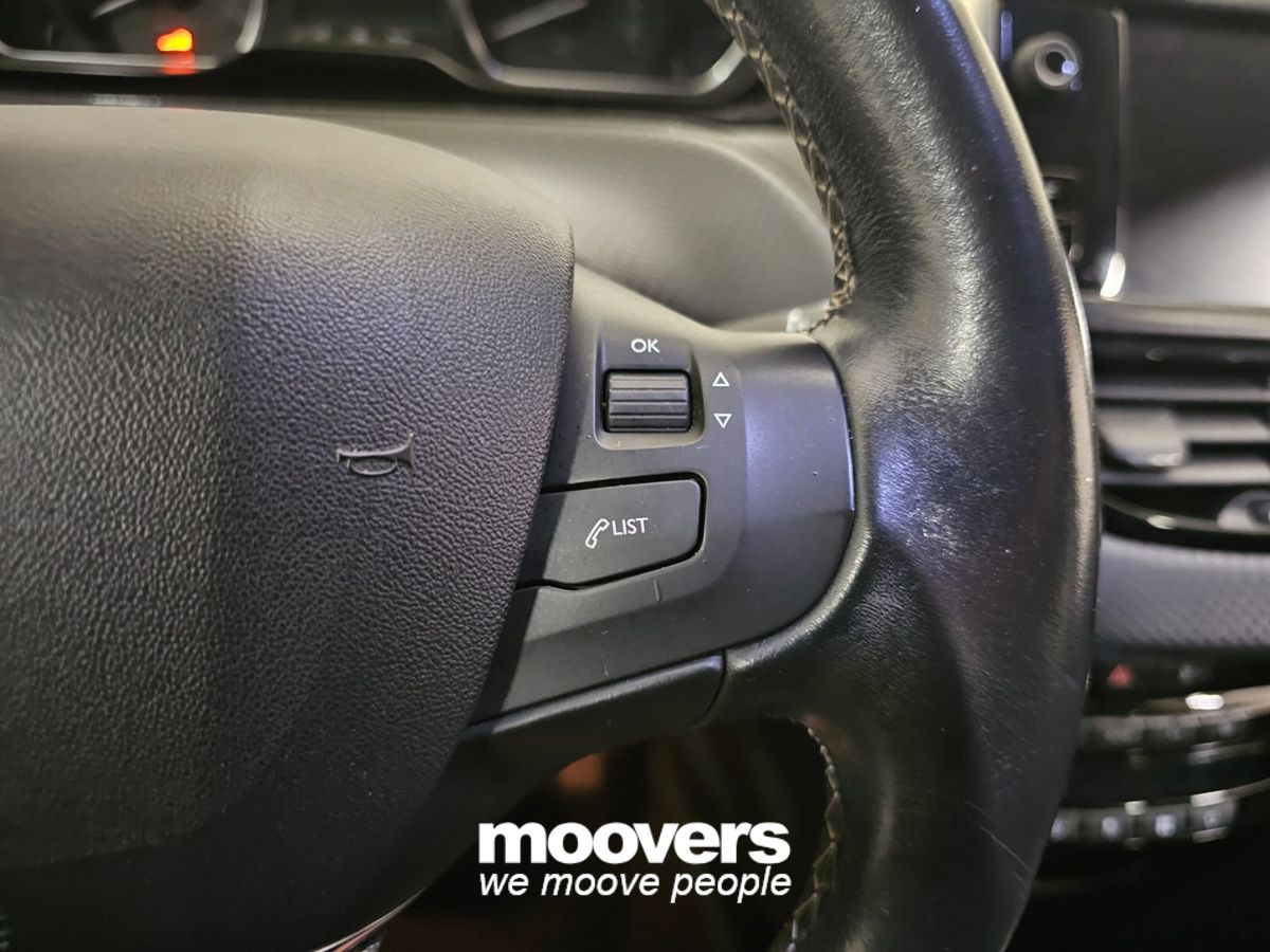 PEUGEOT 2008 1° serie PureTech Turbo 110 EAT6 S&S Allure