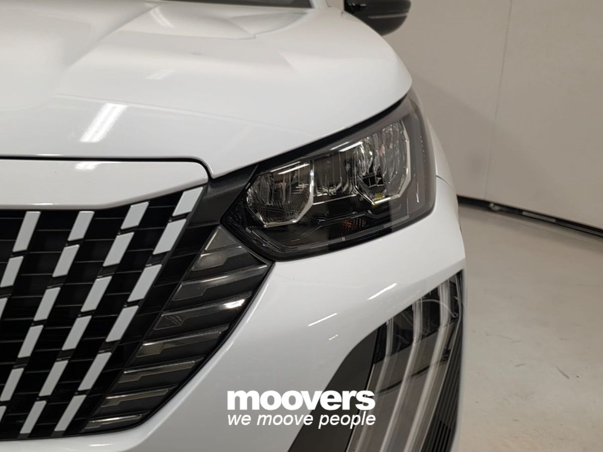 PEUGEOT 2008 PureTech 100 S&S Allure