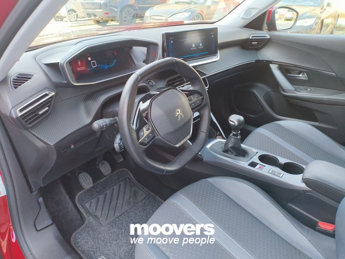 PEUGEOT 2008 PureTech 130 S&S Allure Pack