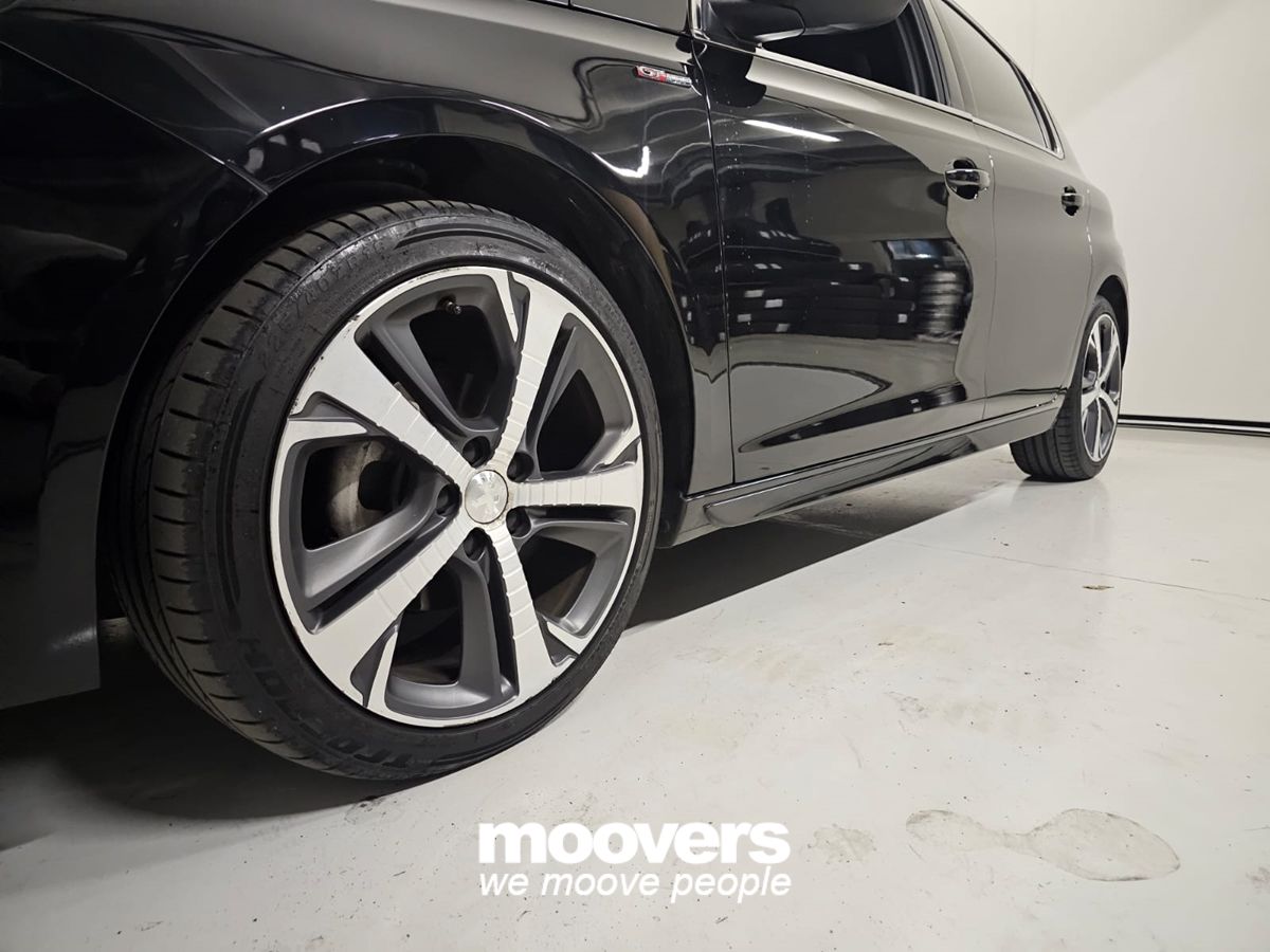 PEUGEOT 308 PureTech Turbo 130 S&S EAT8 GT Line