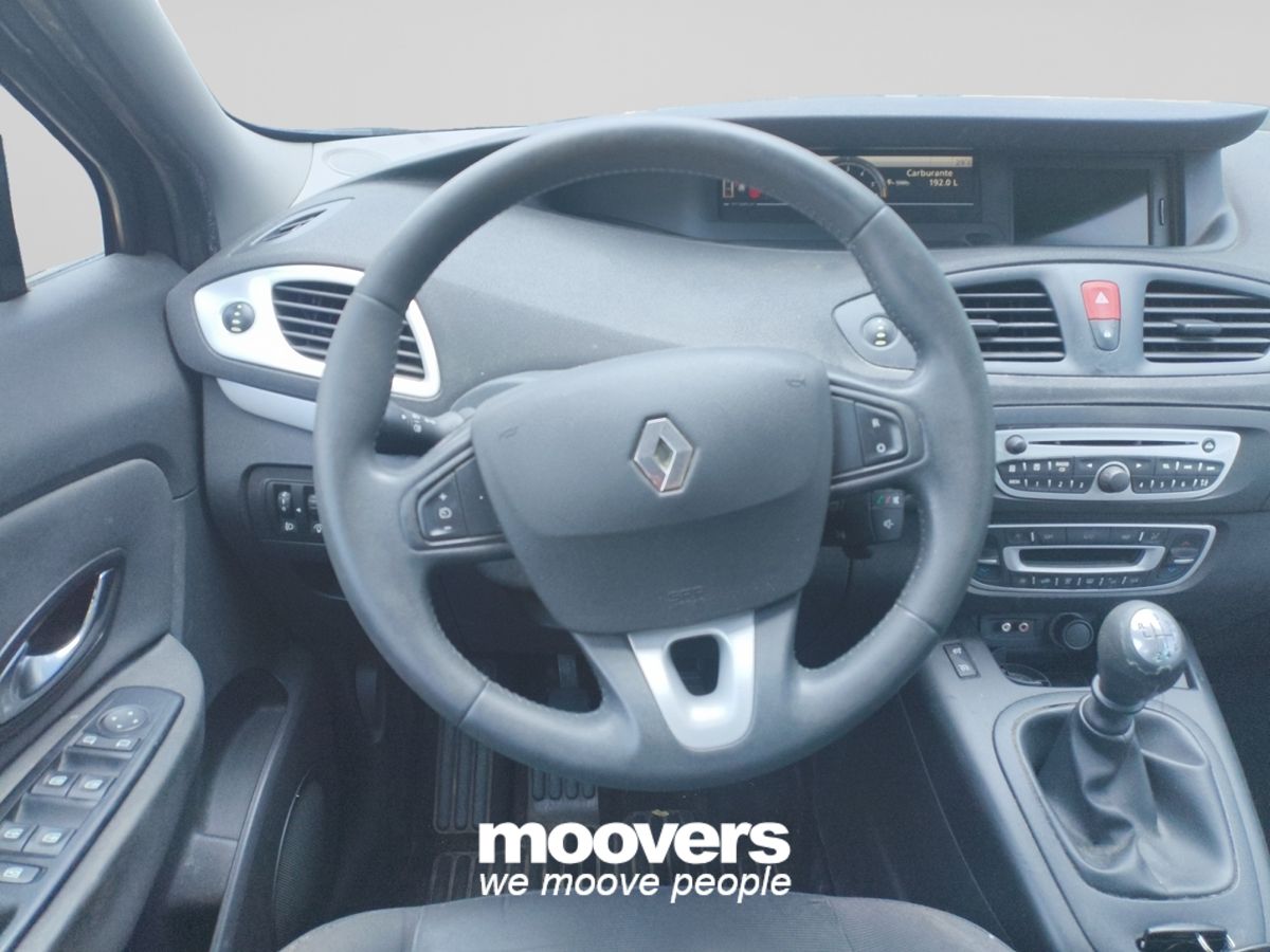 RENAULT Scénic 1.5 dCi 110CV EleGO