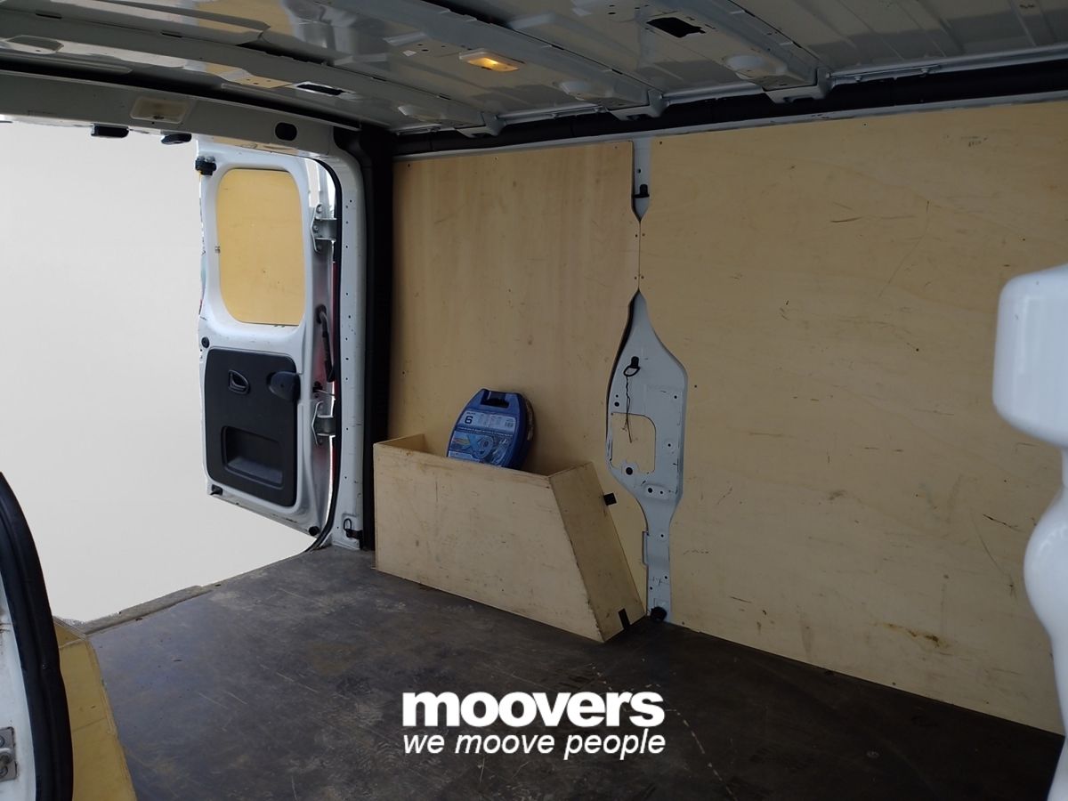RENAULT Trafic T27 2.0 dCi 150CV PC-TN Furgone Start