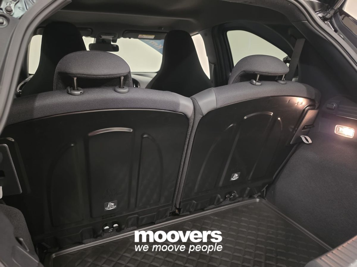 TOYOTA Aygo X 1.0 VVT-i 72 CV 5 porte Lounge