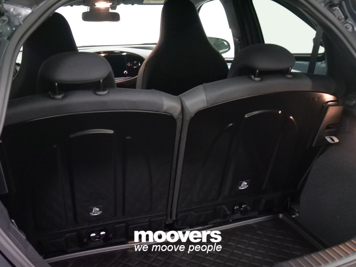 Toyota Aygo X 1.0 VVT-i 72 CV 5 porte Active