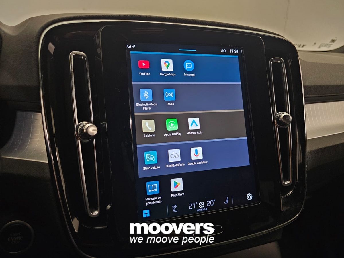 Volvo XC40 B3 automatico Plus Dark