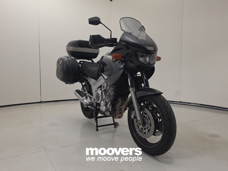 YAMAHA TDM 850