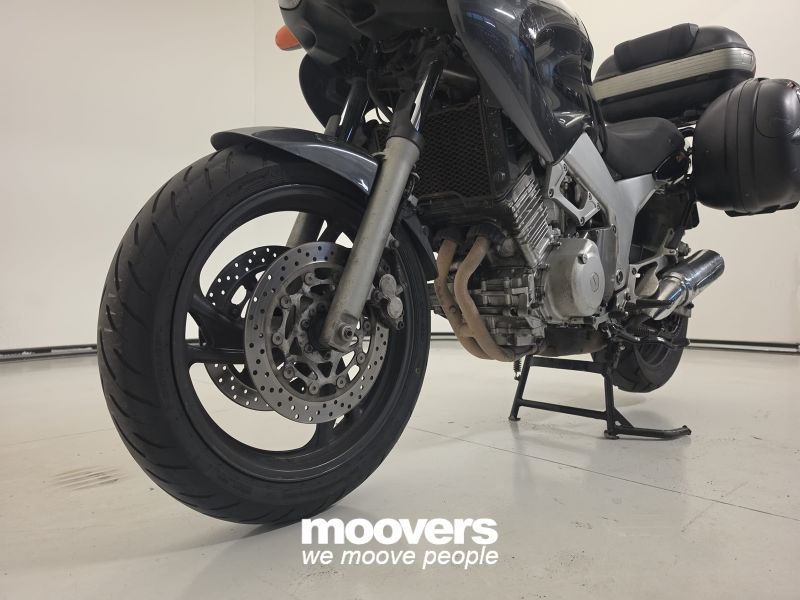 YAMAHA TDM 850