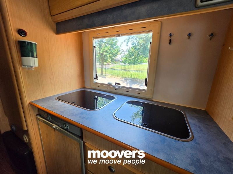 CARAVANS MONCAYO 2.3 JTD SILVER 360 6 Posti