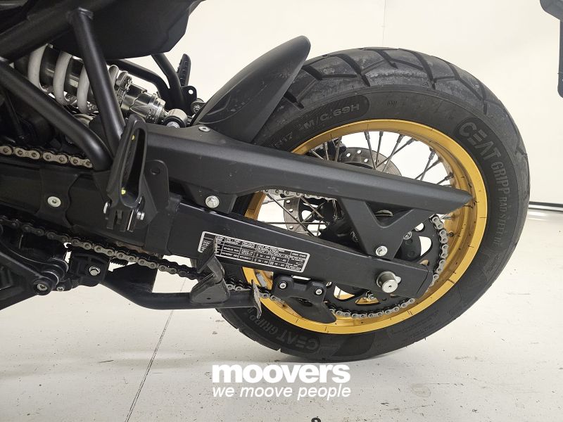 ROYAL ENFIELD HIMALAYAN 452