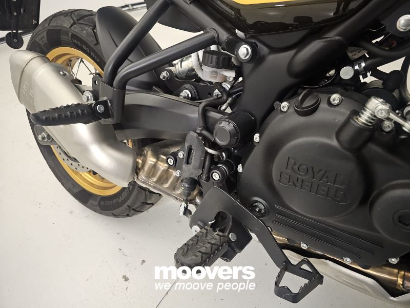 ROYAL ENFIELD HIMALAYAN 452