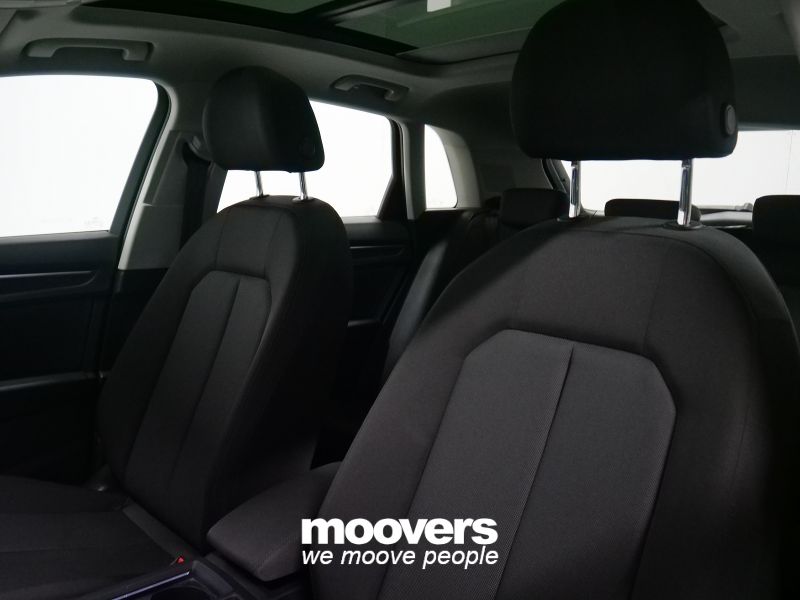 AUDI Q3 35 TFSI S tronic Business Advanced 