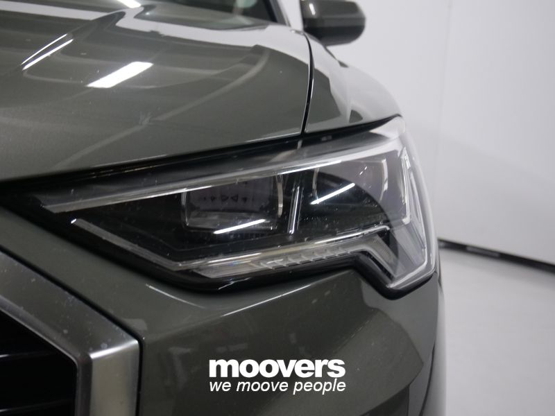 AUDI Q3 35 TFSI S tronic Business Advanced 