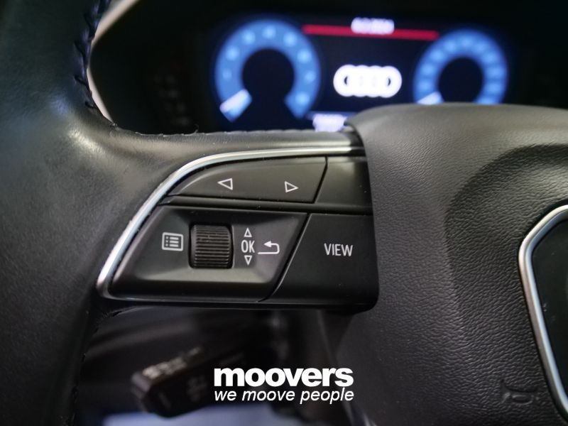 AUDI Q3 35 TFSI S tronic Business Advanced 