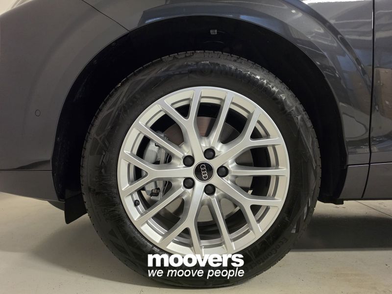 AUDI Q3 SPB TDI 110 kW S tronic Business Advanced