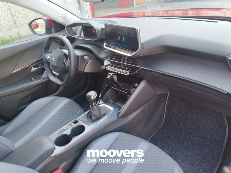 PEUGEOT 2008 PureTech 130 S&S Allure Pack