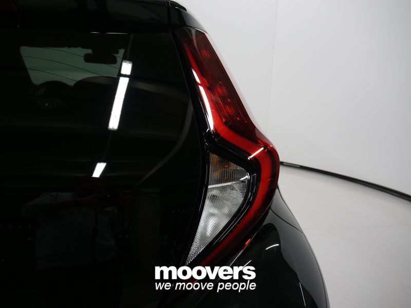 Toyota Aygo X 1.0 VVT-i 72 CV 5 porte Active