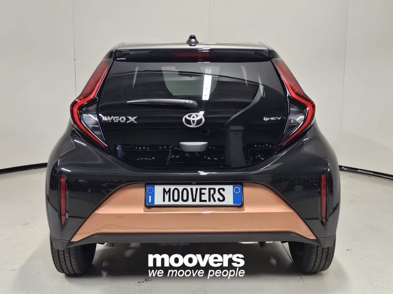 Toyota Aygo X 1.5 Hybrid 115 CV 5 porte Icon 