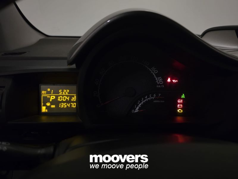 Toyota iQ 1.0 CVT 