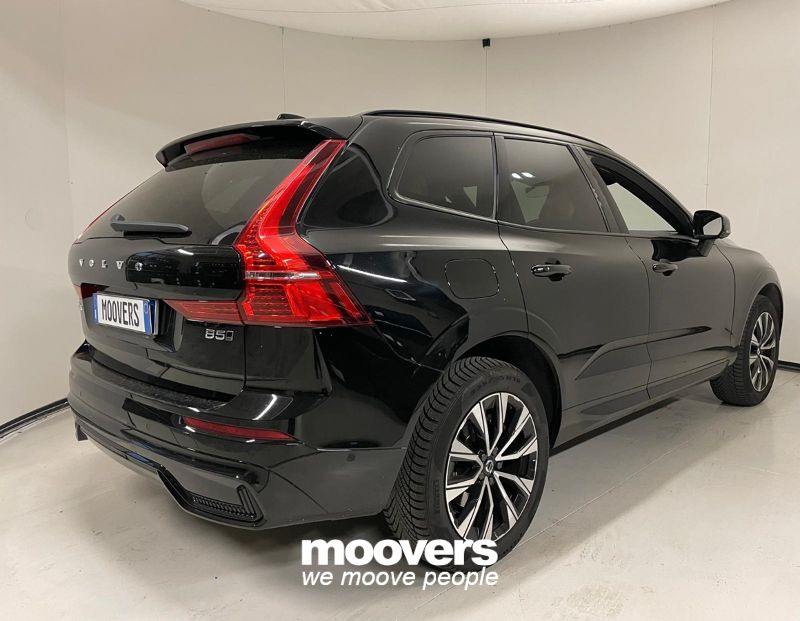 VOLVO XC60 B5 (d) AWD automatico Plus Dark